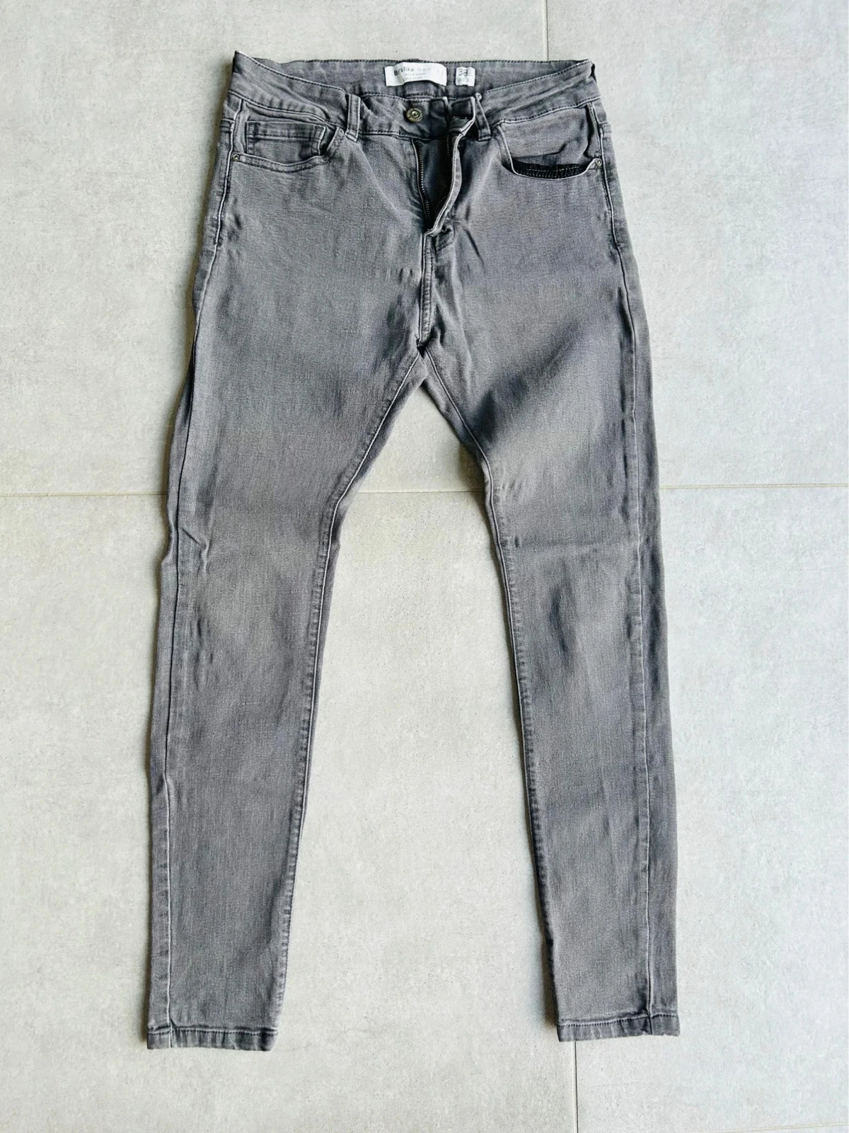 Pantalon homme Bershka gris taille 38